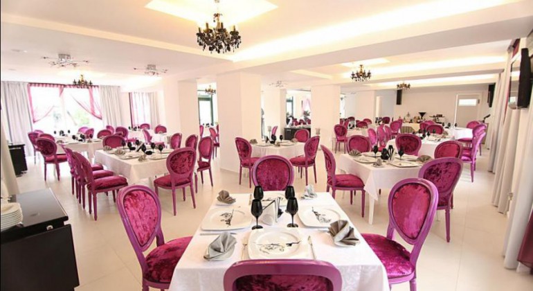 Hotels Alex-George Boutique Cluj-Napoca