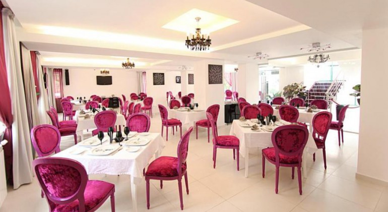 Hotels Alex-George Boutique Cluj-Napoca