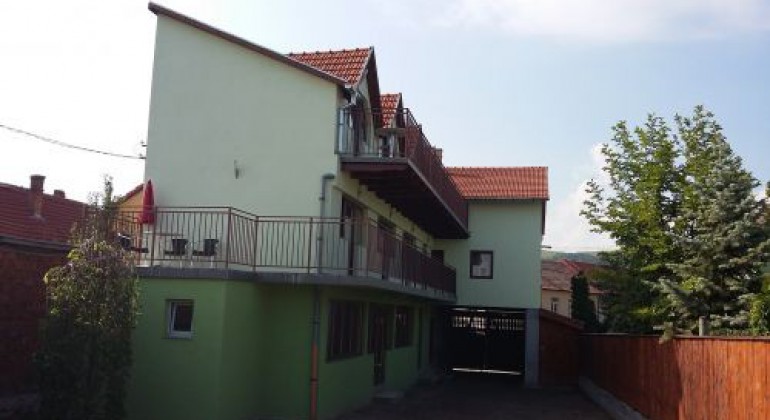 Közel Cluj Casa Szabi Floresti