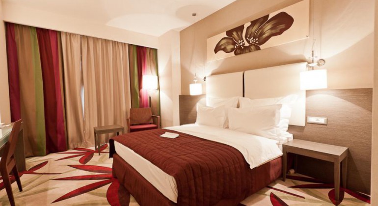 Hotels Golden Tulip Ana Dome Cluj-Napoca